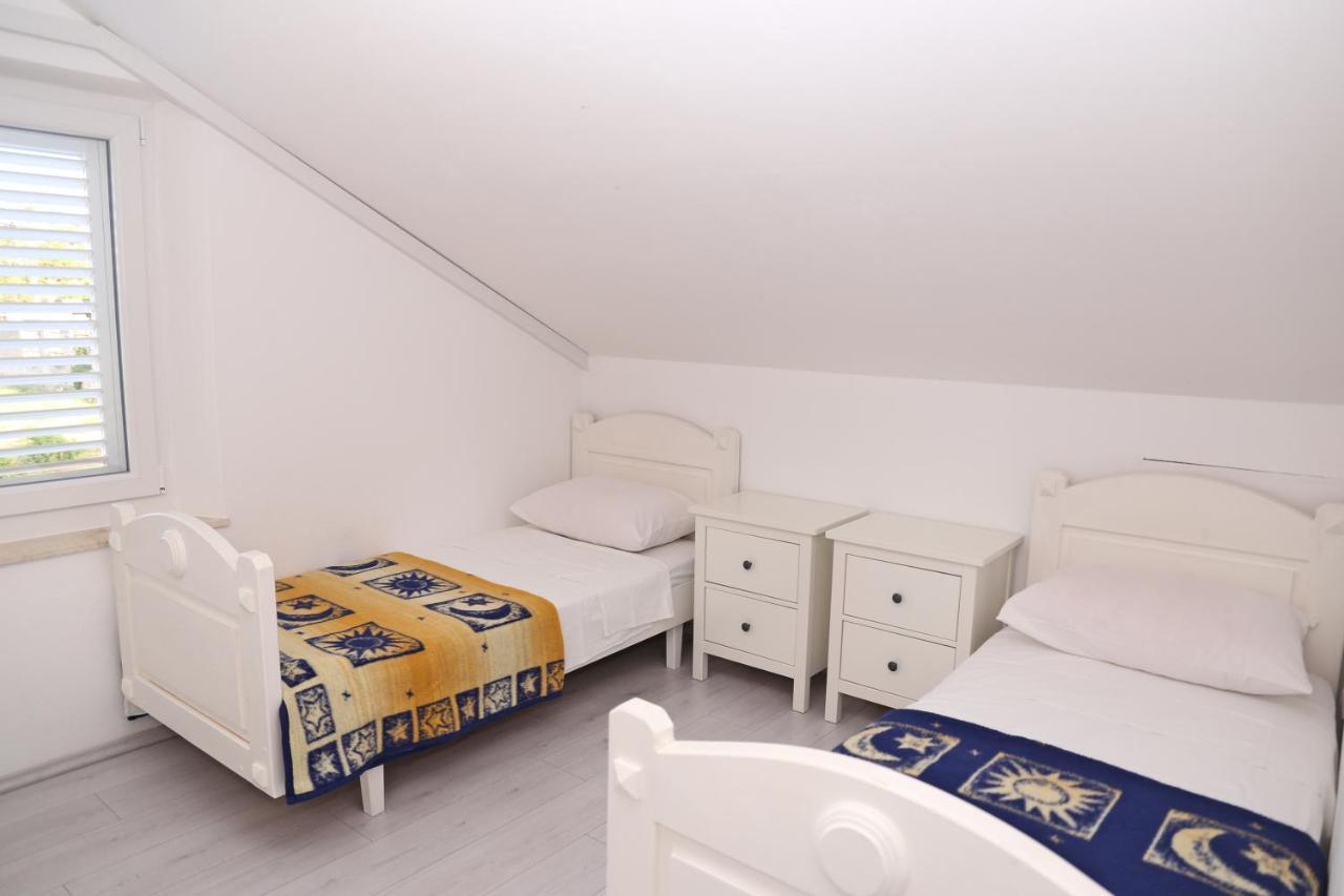 Pansion Marinka-Bire Rooms 鲁巴达 外观 照片
