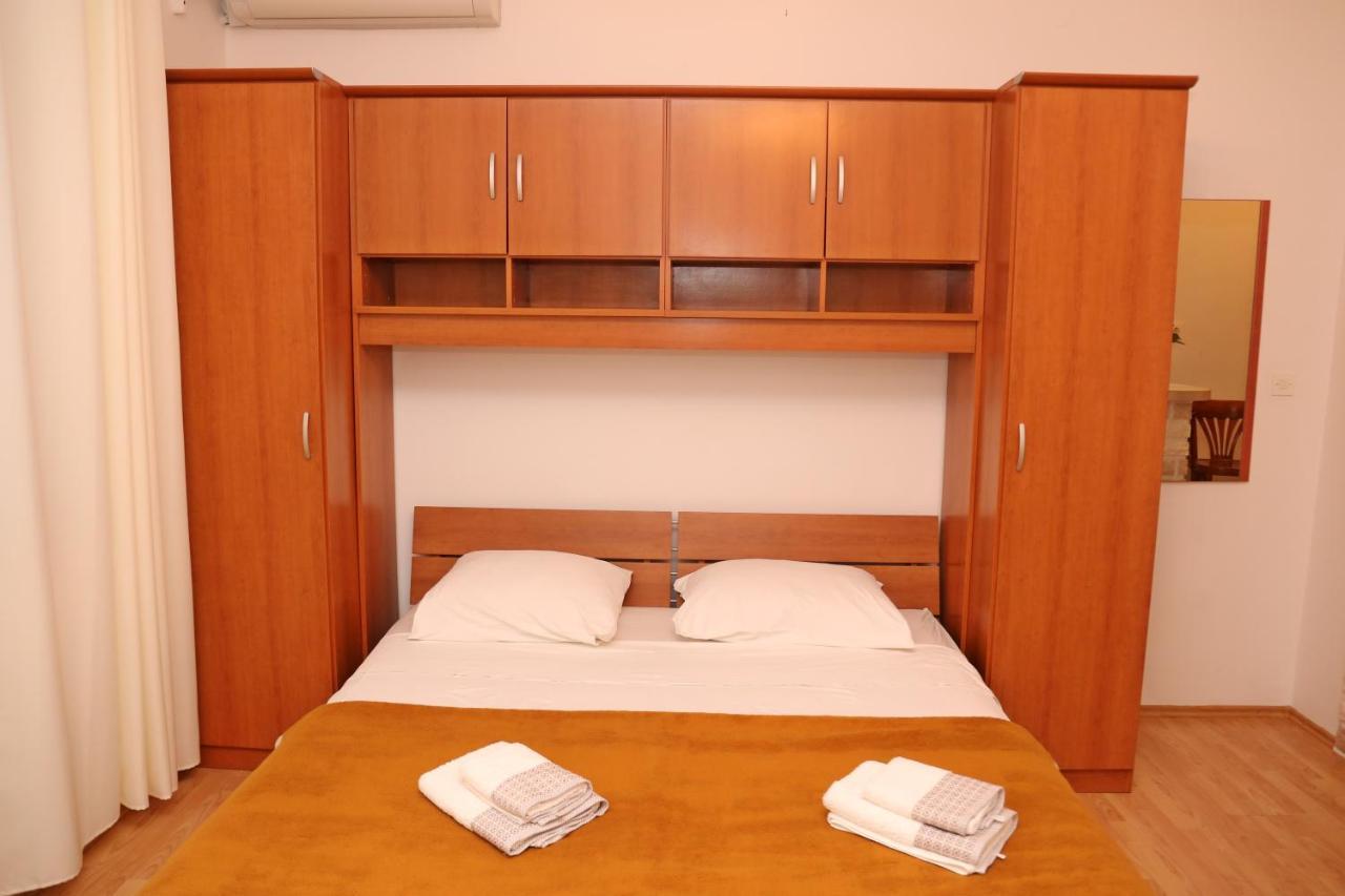 Pansion Marinka-Bire Rooms 鲁巴达 外观 照片
